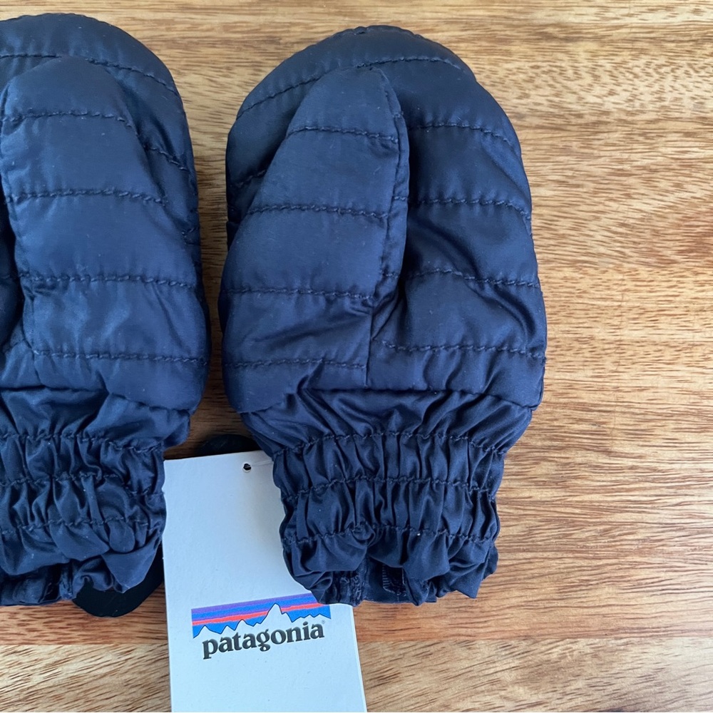 Patagonia Baby Puff Mitts Mittens 3-6 Months New NWT Navy Blue Winter Outdoors - Picture 6 of 10